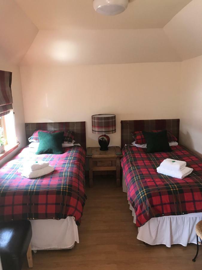 Garfield Guesthouse Dingwall Bagian luar foto